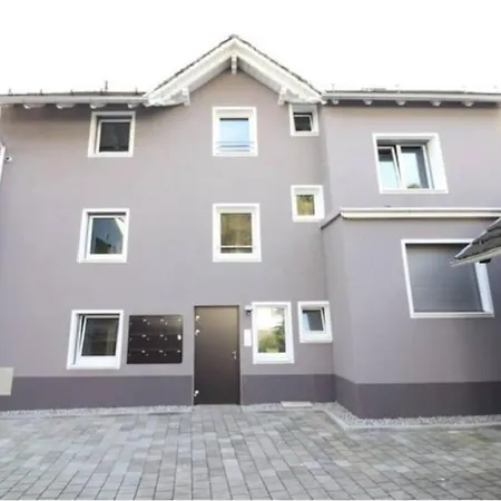 Apartment Schickes Mit Top-ausstattung In Idealer Lage *